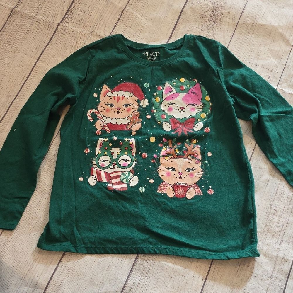 Place Green Long Sleeve Shirt with Cat Graphics